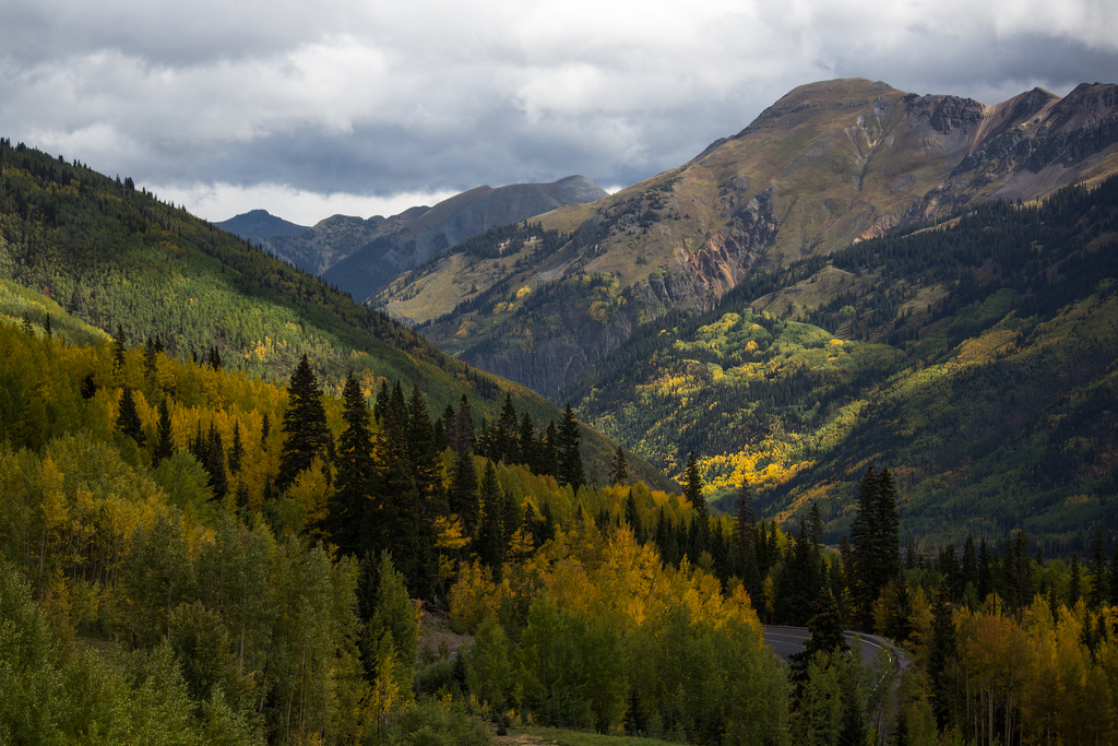 Open Roads and Changing Aspen – Weekly Travel Photo